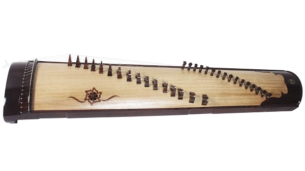 Đàn Tranh Việt Nam – Hồn Việt trong từng dây đàn